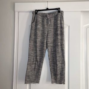 PINK Victoria Secret capri sweatpants